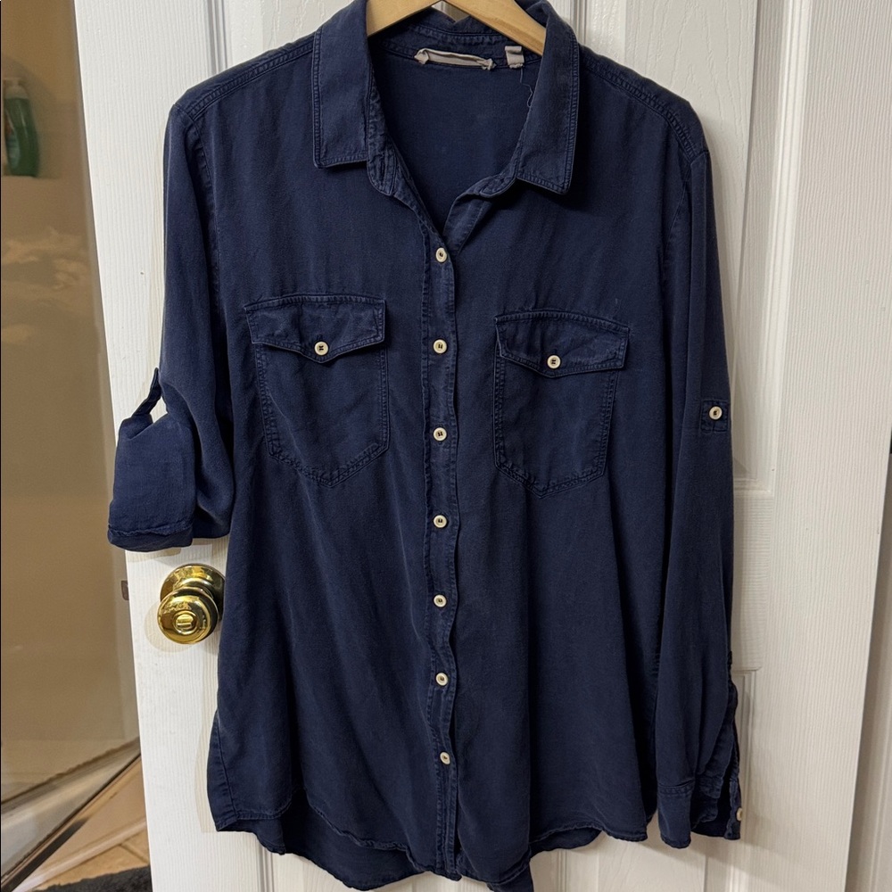 Athleta button down top - Picture 3 of 5